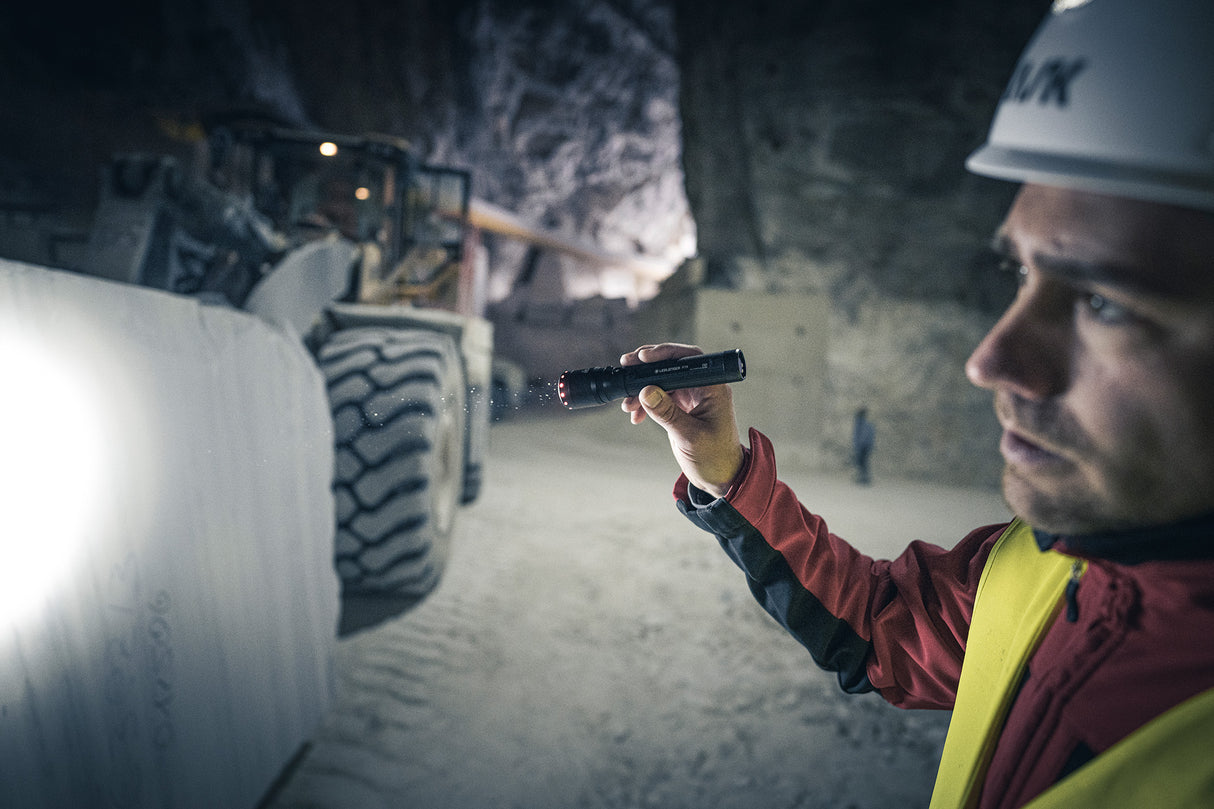 Ledlenser P7R Rechargeable LED Torch (2025 P-SERIES)