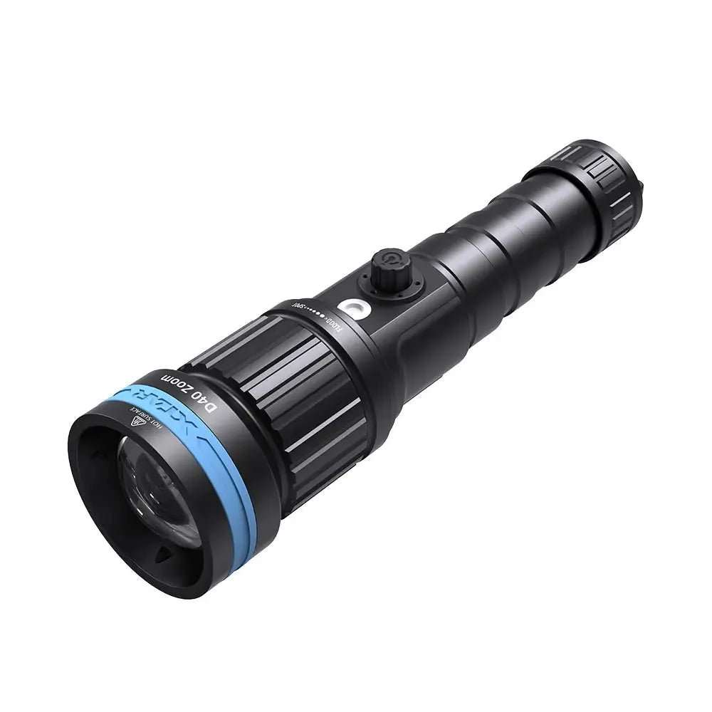 Xtar D40 Zoom Focusable LED Diving Torch Kit | Torch Direct